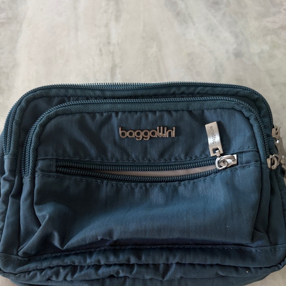 Baggallini Teal Men's Toiletry Bag